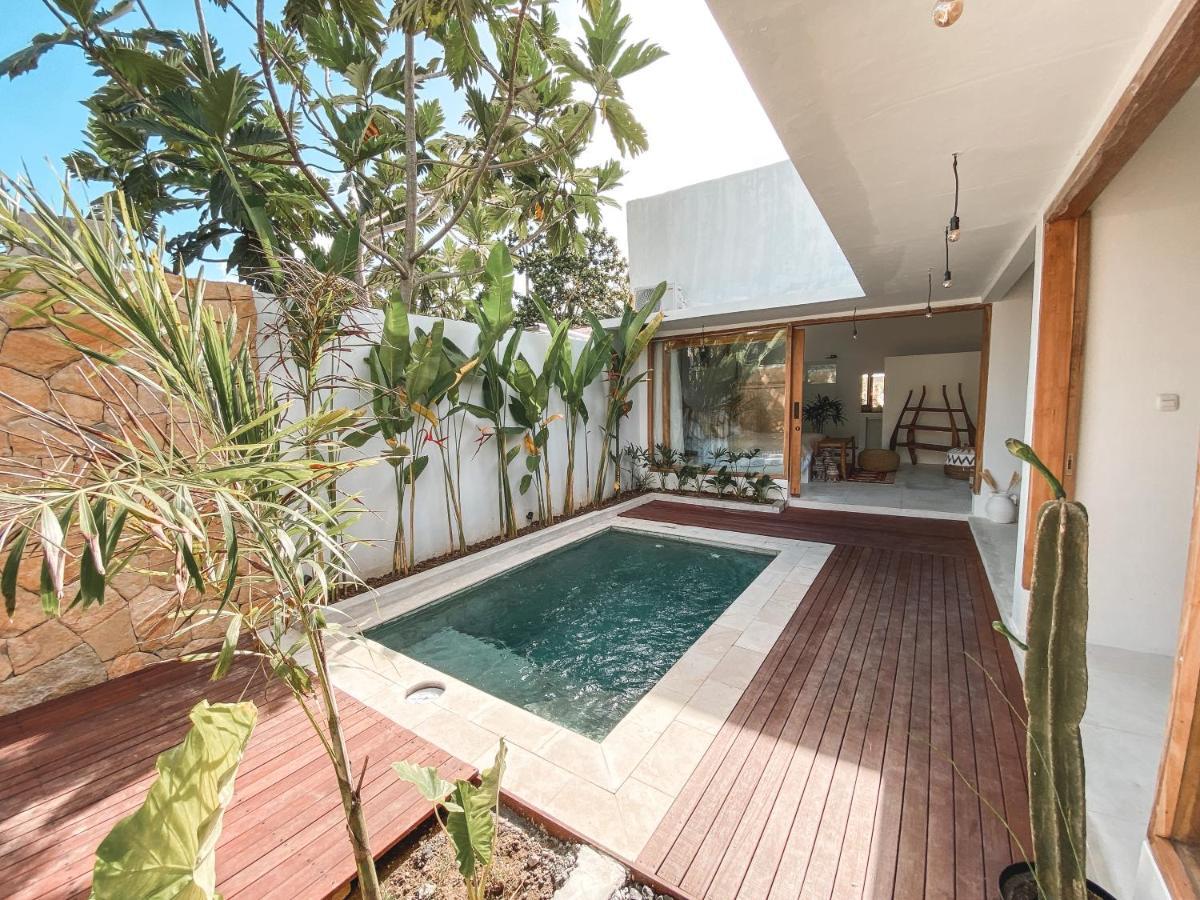 Villa Uma & Amu - Modern Design Kuta  Экстерьер фото
