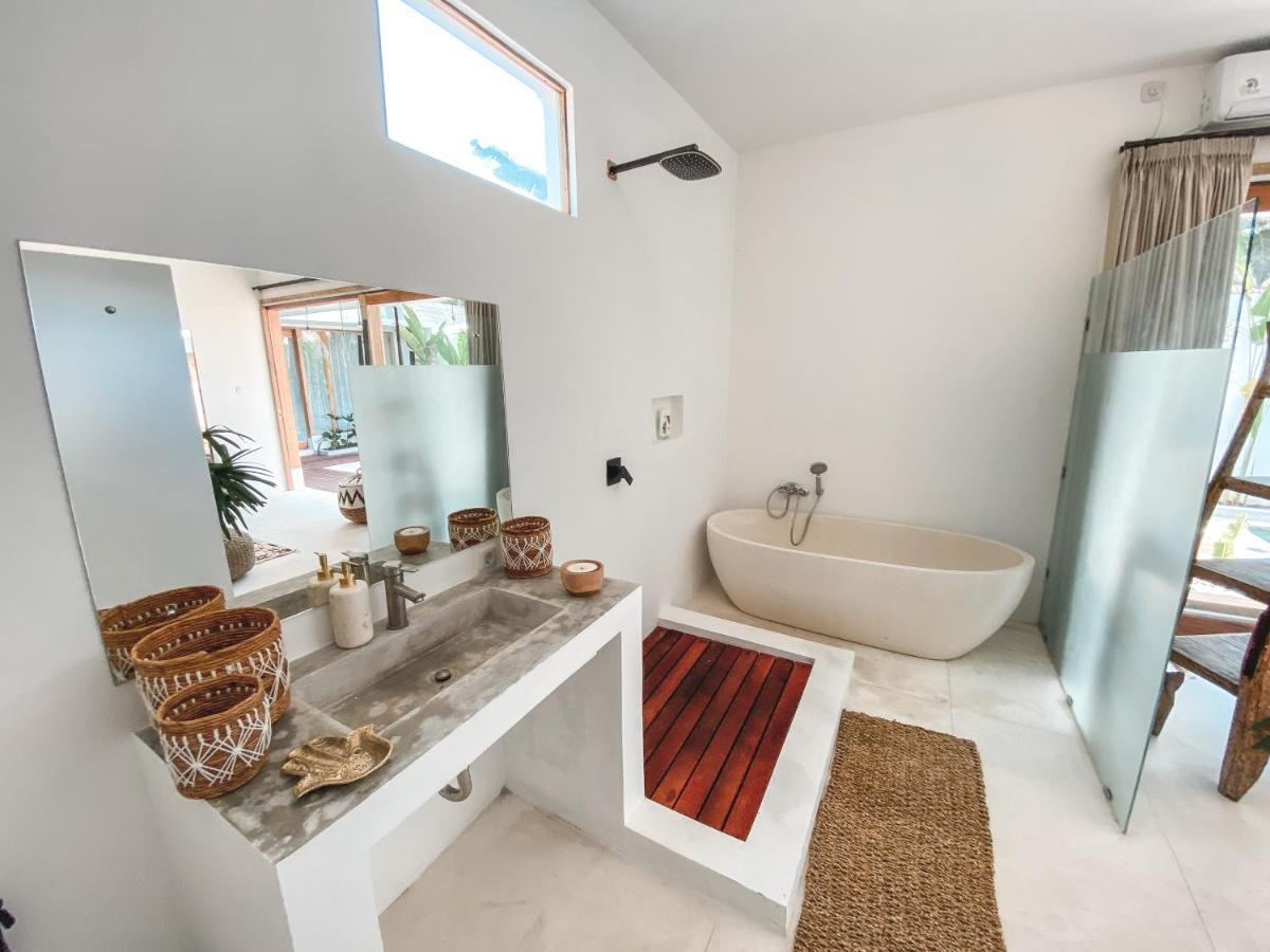 Villa Uma & Amu - Modern Design Kuta  Экстерьер фото