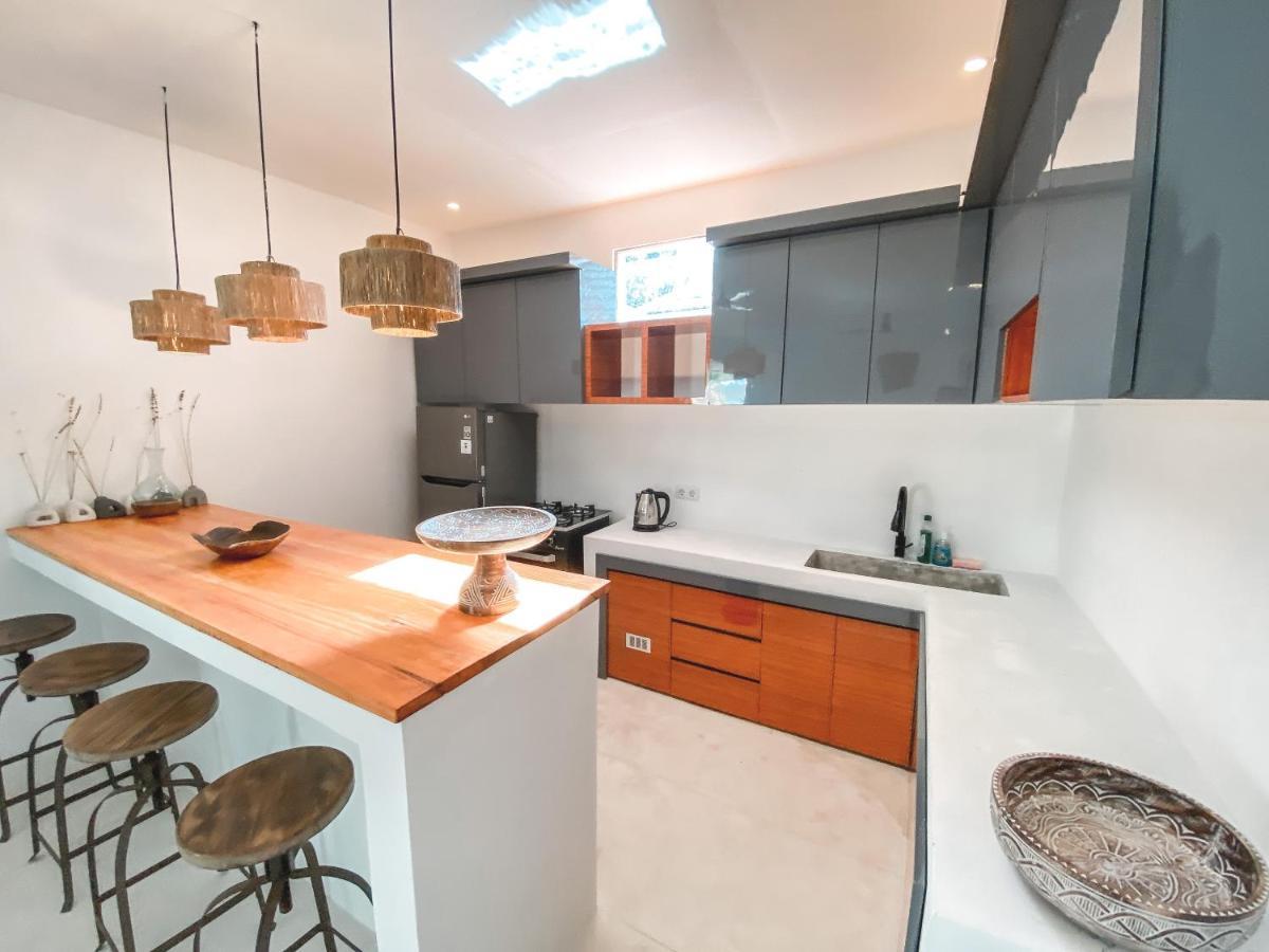 Villa Uma & Amu - Modern Design Kuta  Экстерьер фото