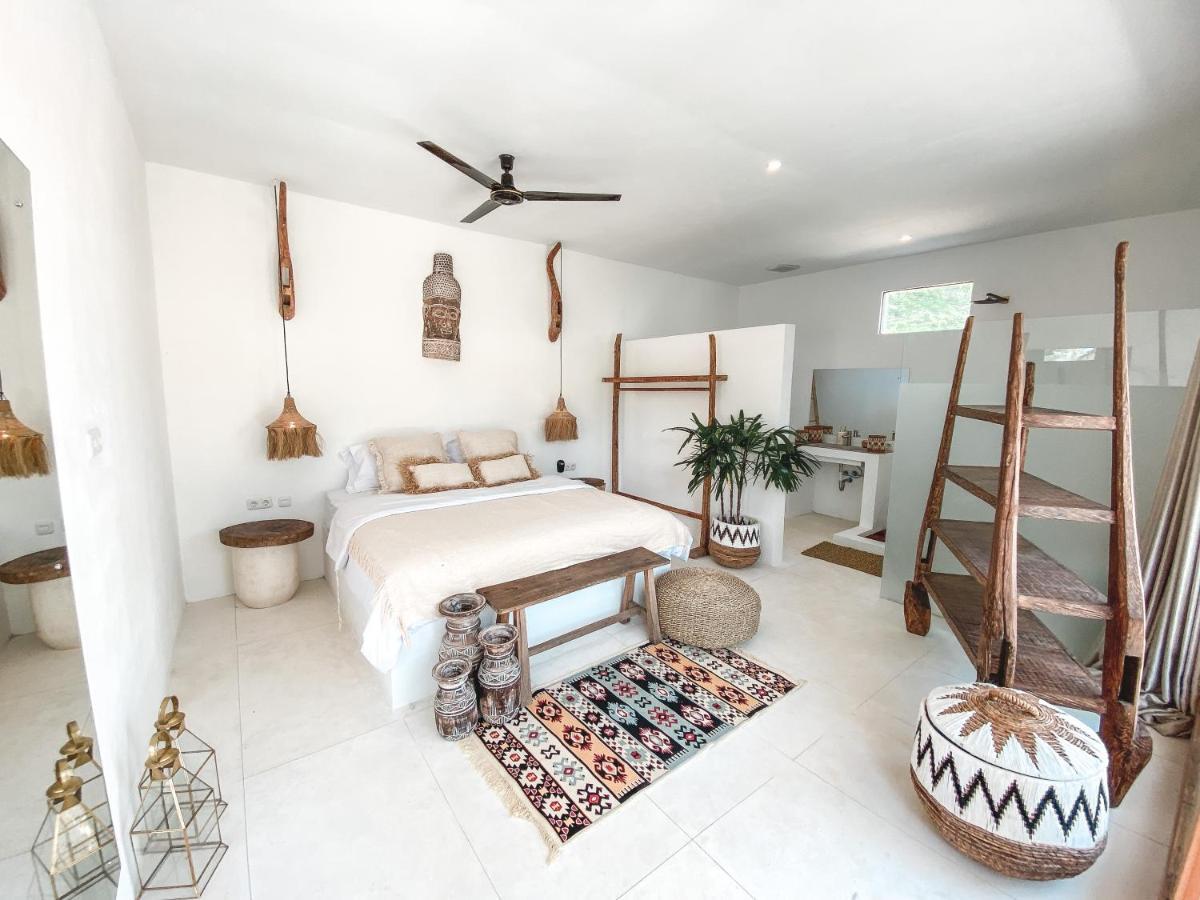 Villa Uma & Amu - Modern Design Kuta  Экстерьер фото