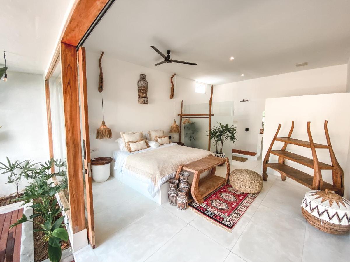 Villa Uma & Amu - Modern Design Kuta  Экстерьер фото