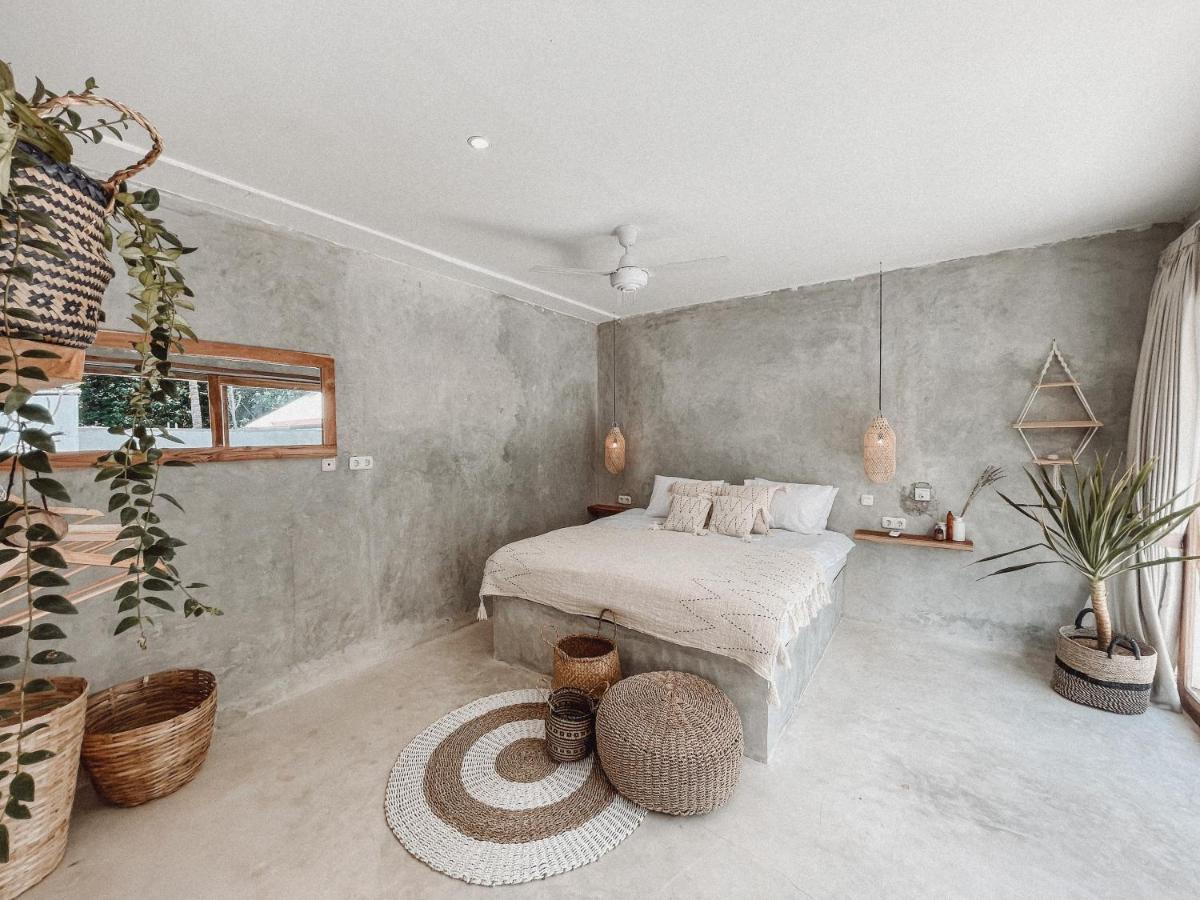 Villa Uma & Amu - Modern Design Kuta  Экстерьер фото